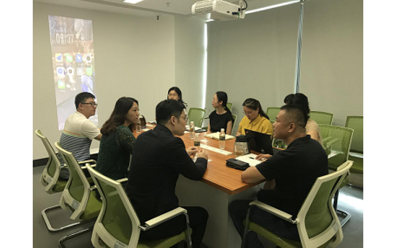 海南省中小企业服务中心走访科技企业